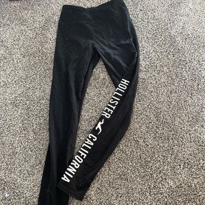 Hollister, logo down leg